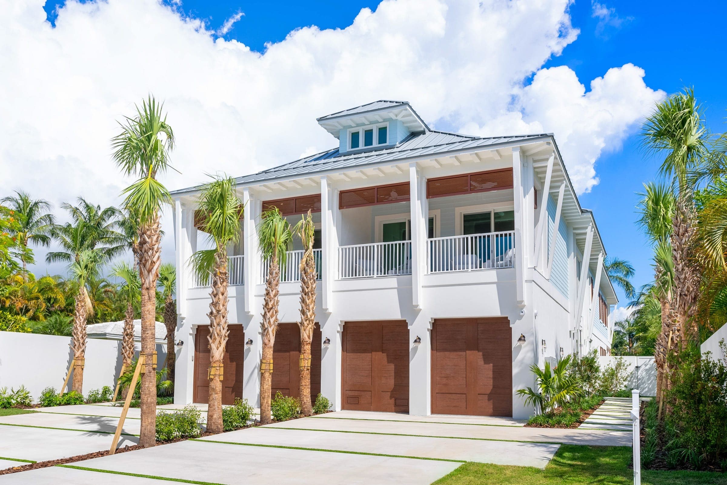 909 Bond Way | Coastal Duplex by SouthShore Builders