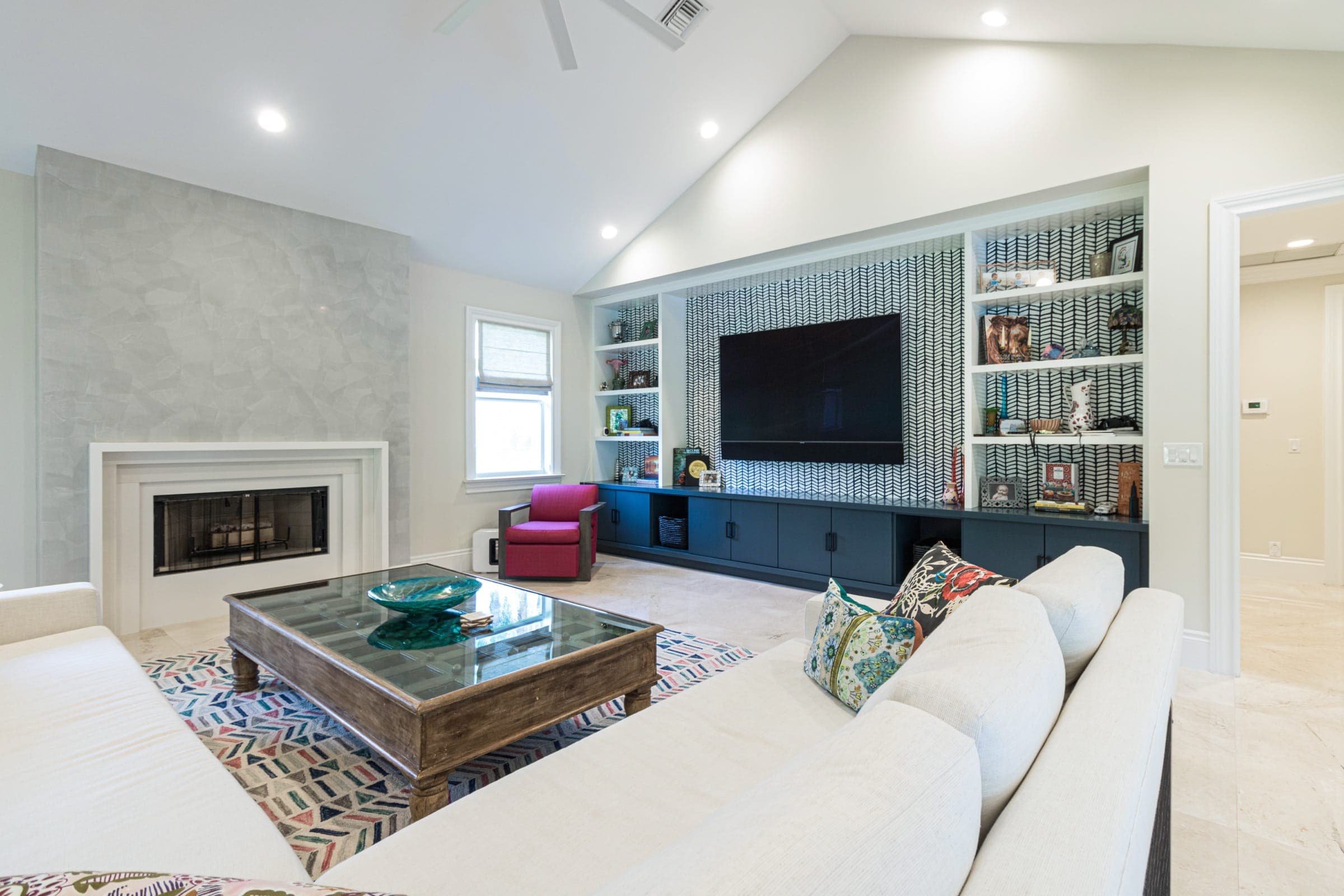 Open Floor Plans vs. Defined Rooms: What Works in South Florida Custom Homes