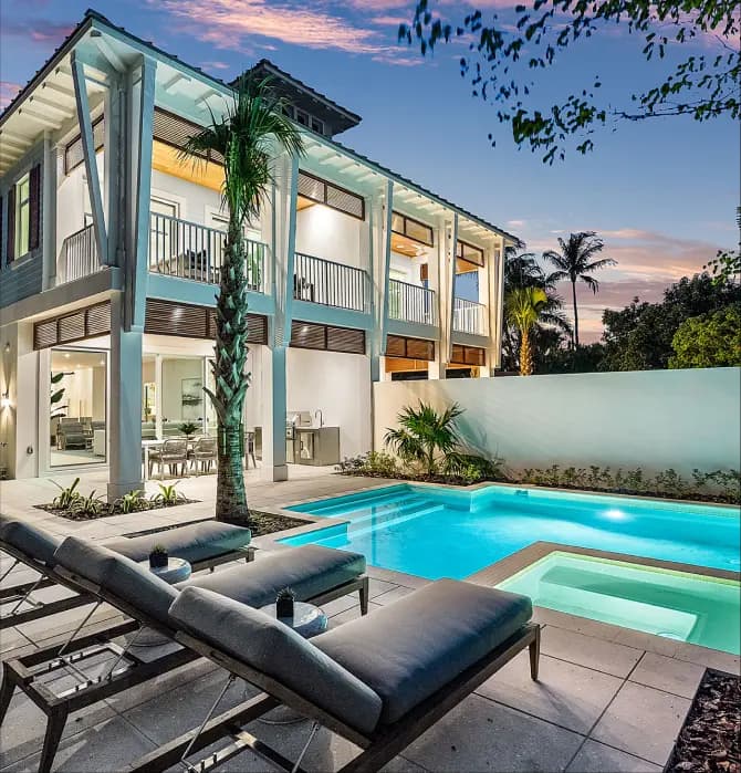 How South Florida's Humidity Affects Material Choices in Custom Homes